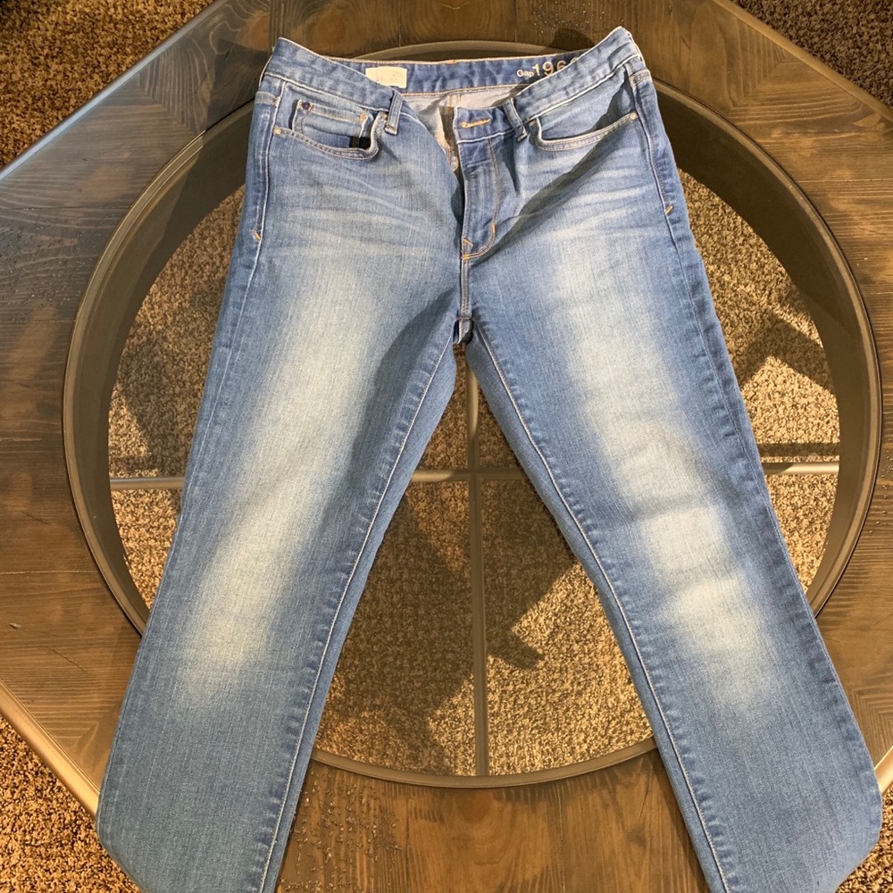 Gap 1969 Cropped Skinnies